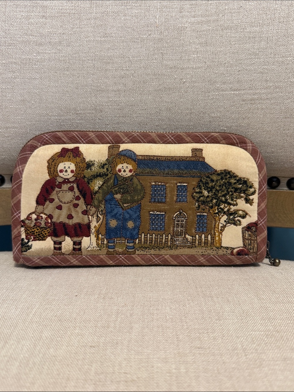 Vintage Cottage Core Handcrafted Folk Art Zip-Around Wallet